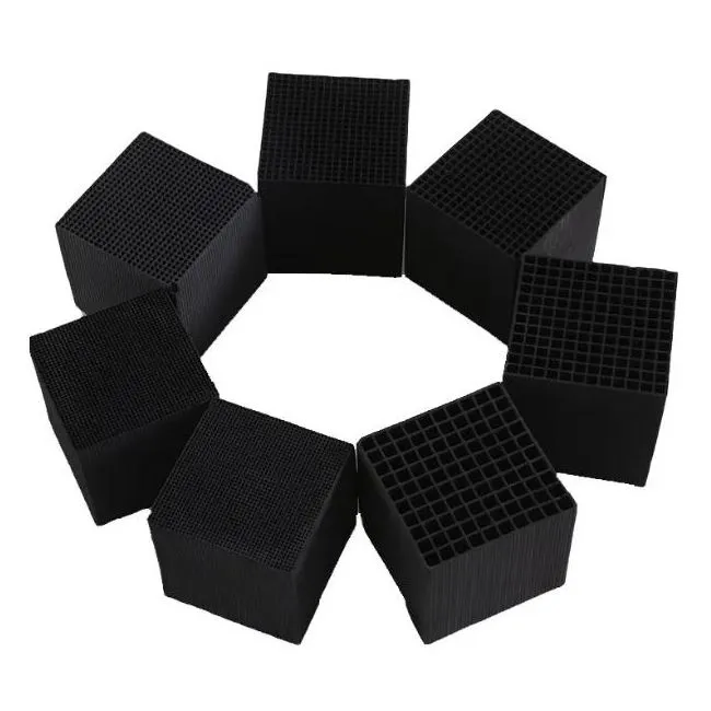 Aktive medya kabòn pou akwaryòm